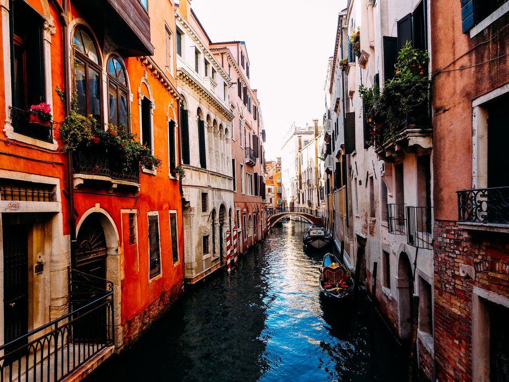 Яркие краски Венеции