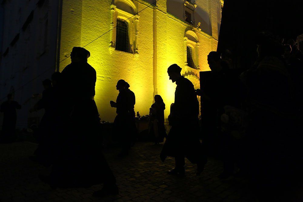 Окончание выступления "опера у стен монастыря" 2016