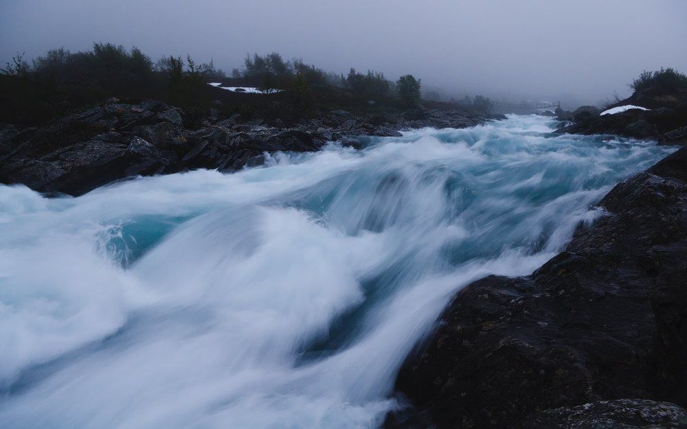 Бурный поток