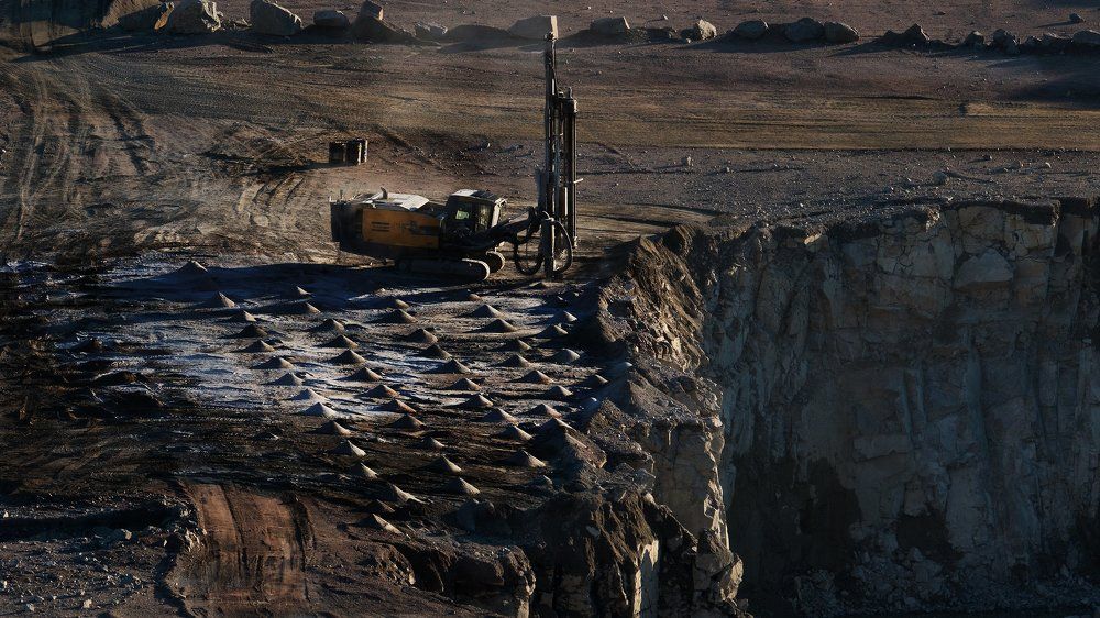 Б-г создал Мир, а люди - города...