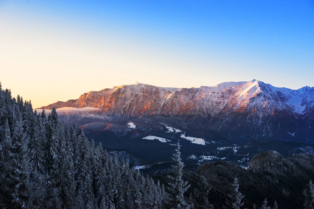 Photograph by Roveliu Buga