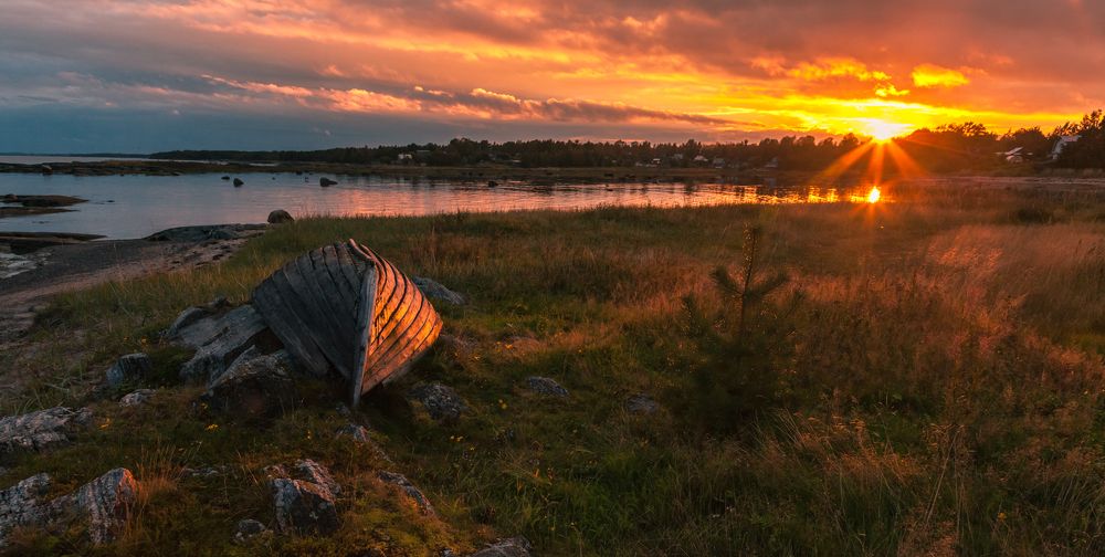 В тёплых лучах...