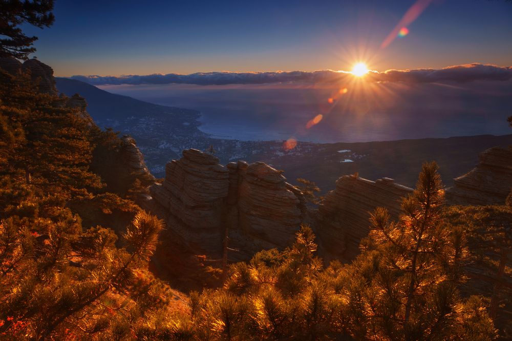 Первый луч.