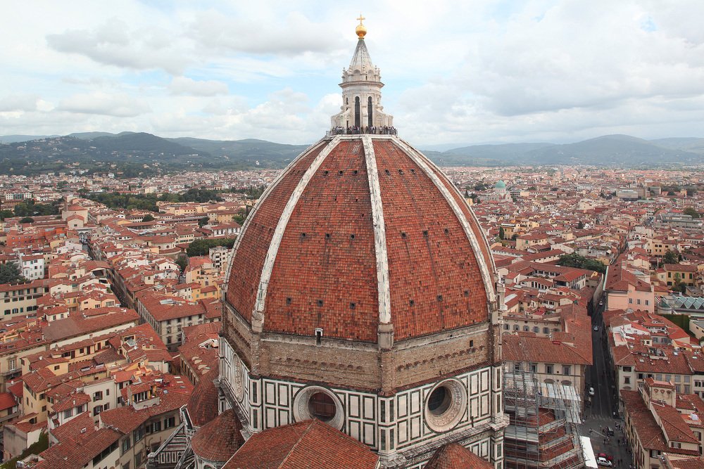 "Город Флоры соимянный и баснословный, как она." Флоренция.