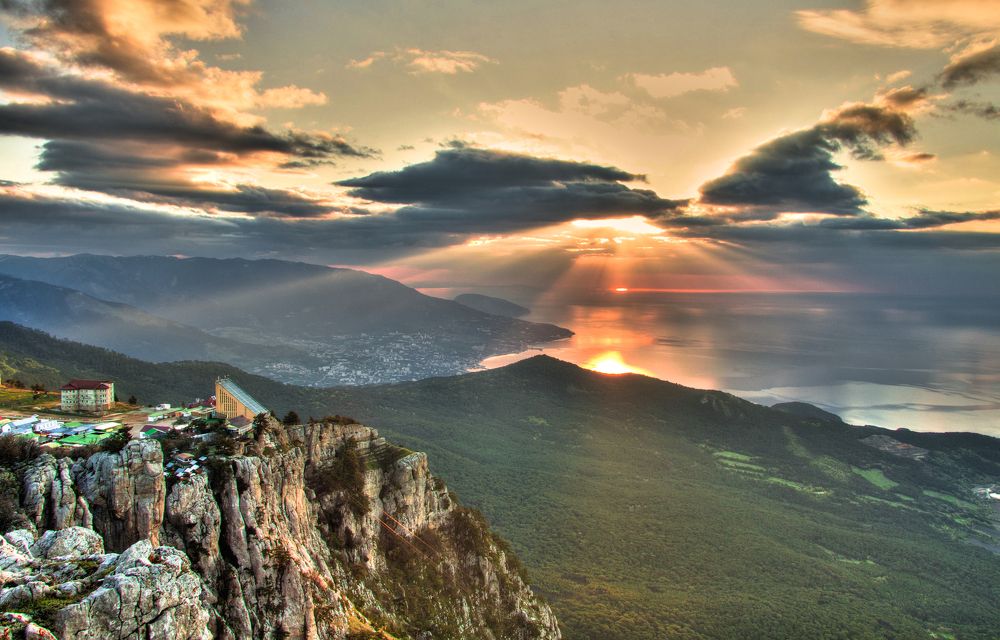 Утренняя Ялта