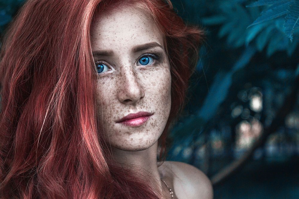 Red_girl