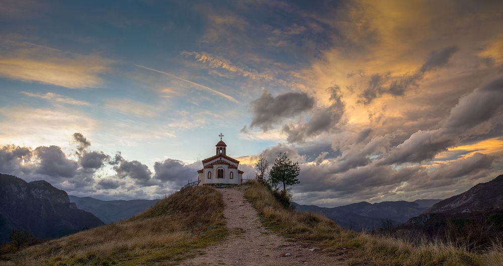 Windy sunset in the Rhodope Mountains
