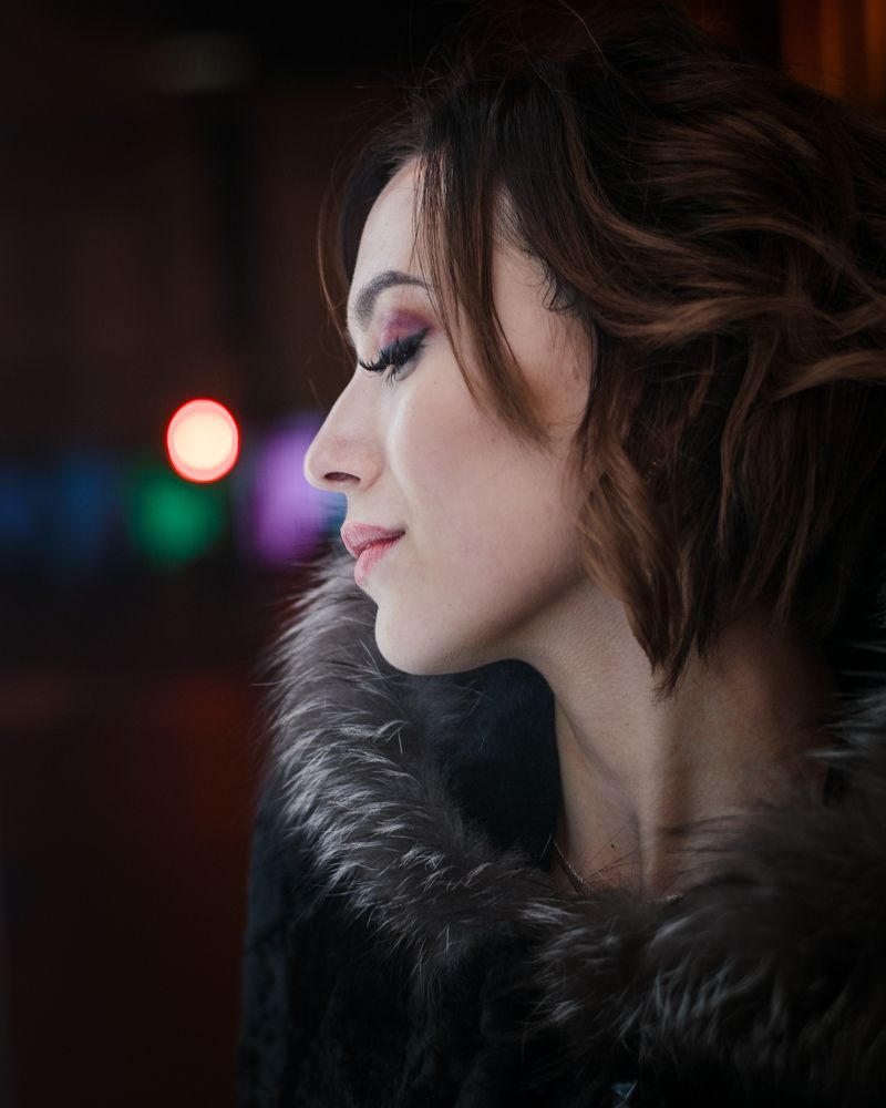 В свете городских огней