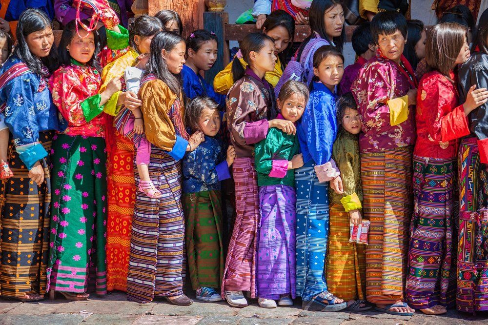 Цветная очередь Бутана