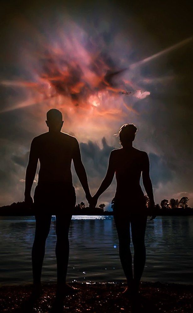 Адам и Ева... революция