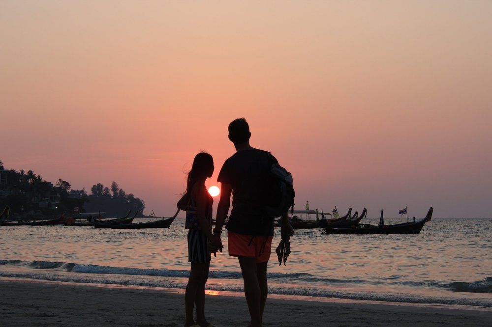 случайные прохожие