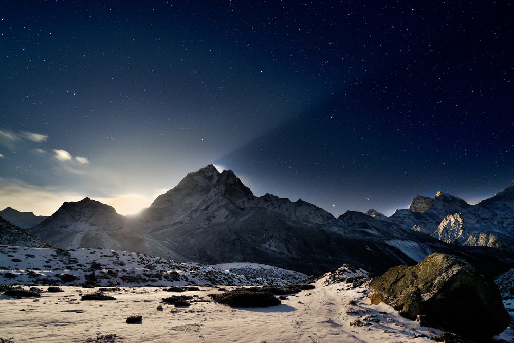 Лунный свет.