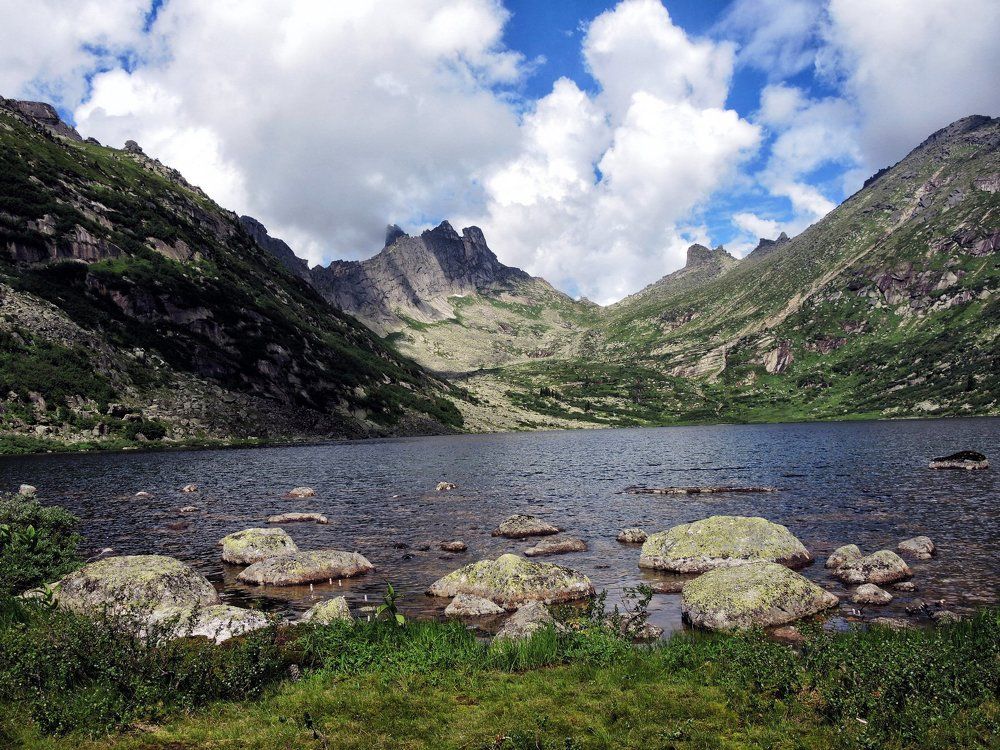 Золотарное озеро