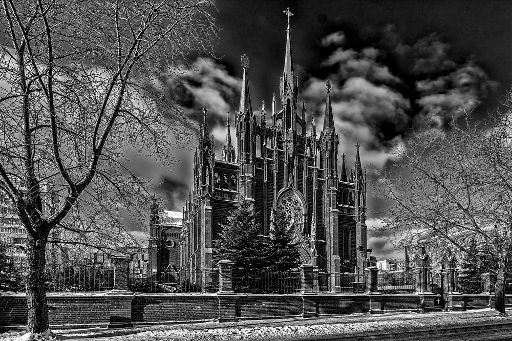 Немного готики.