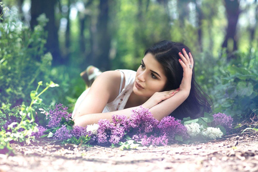 В сиреневой дымке весны