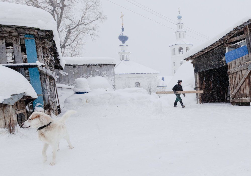 Уличная сцена в окресностях Чердыни