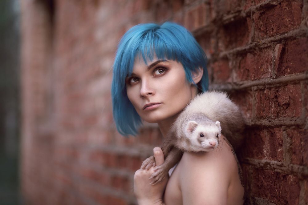 Рената и хорек