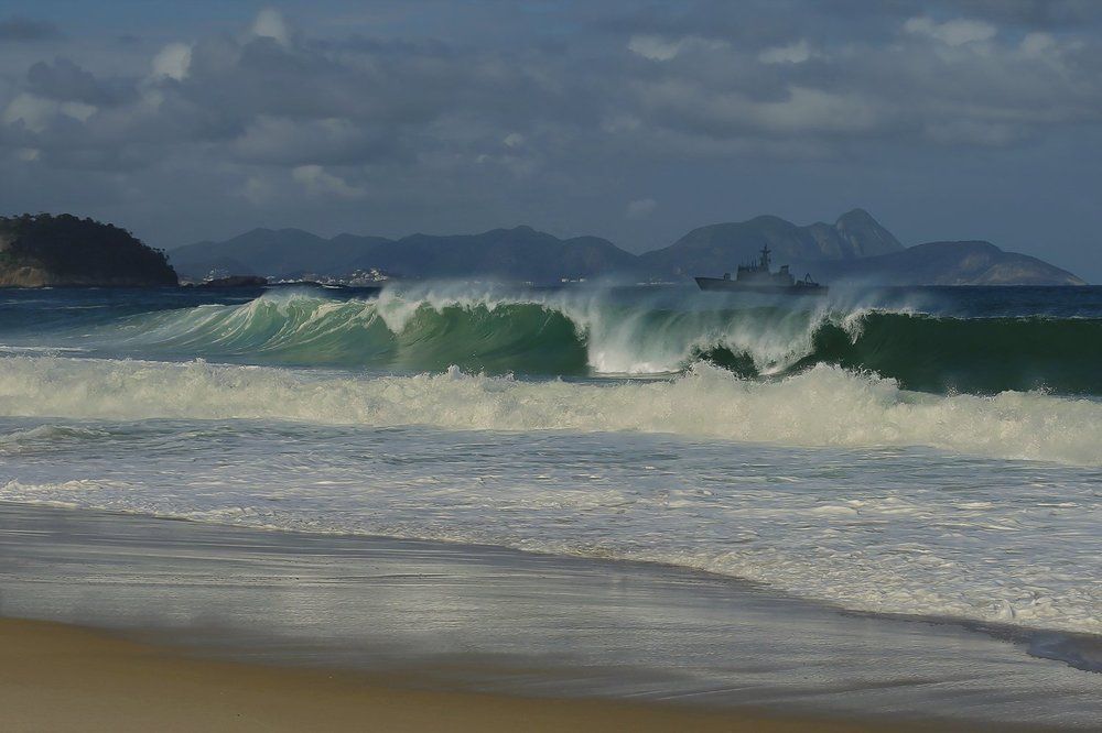 Не спокойно тут