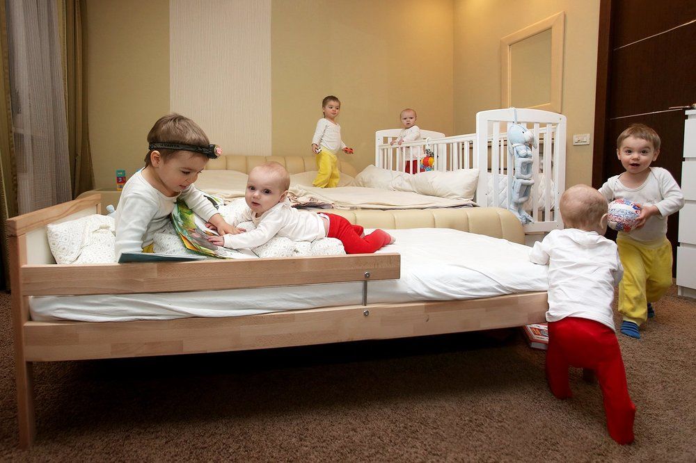 Много бывает