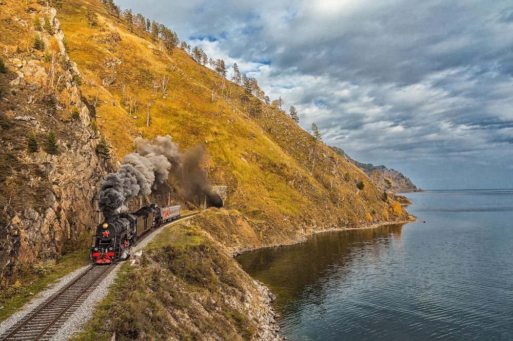 Курсируя вдоль Байкала