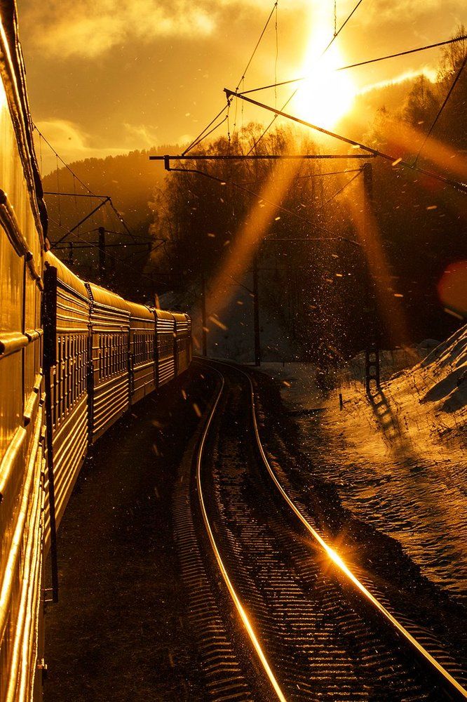 Луч Солнца золотого...