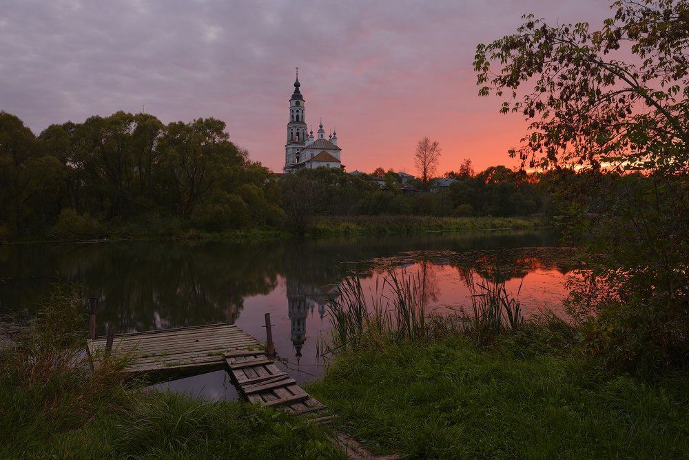 Сентябрьский закат в Лежнево