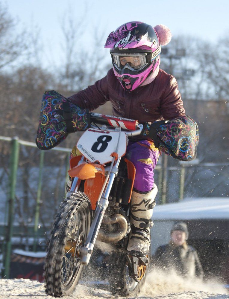 Зимний мотокросс