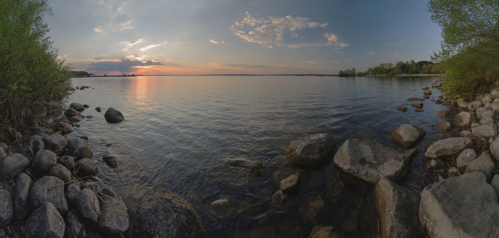 Панорама минского моря