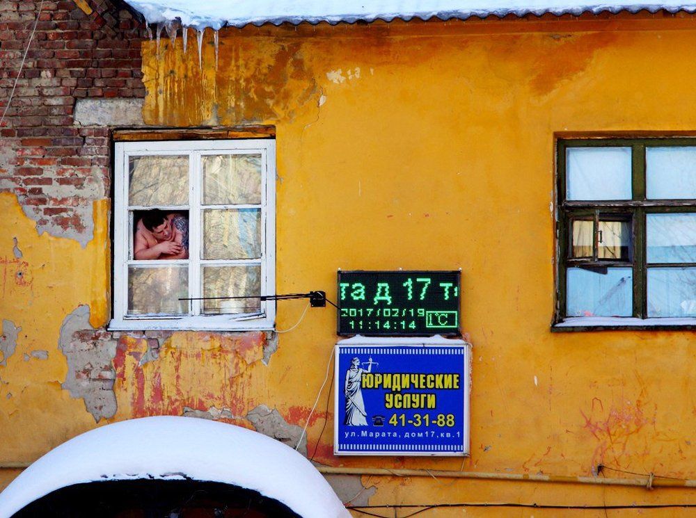 На улице Марата...