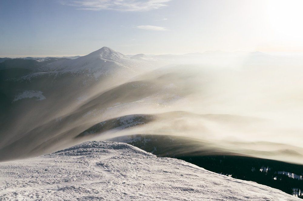Облачный купол над Петросом