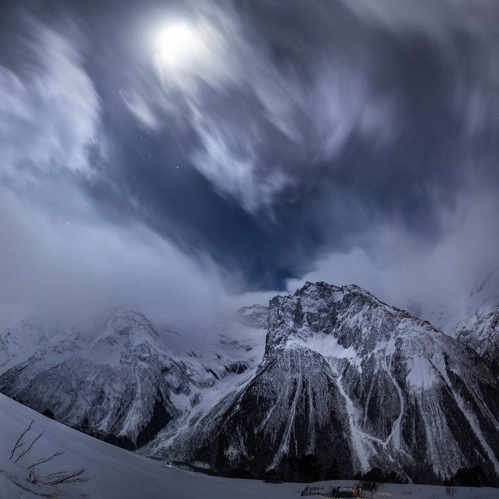 Лунная круговерть