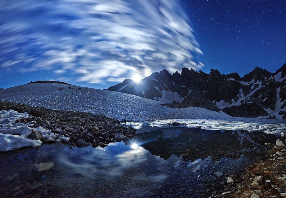 Лунное озеро