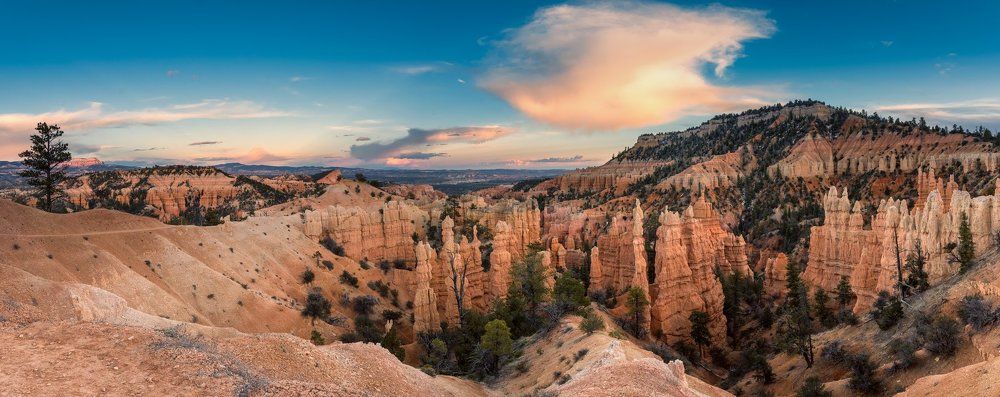 Bryce Canyon at sunset