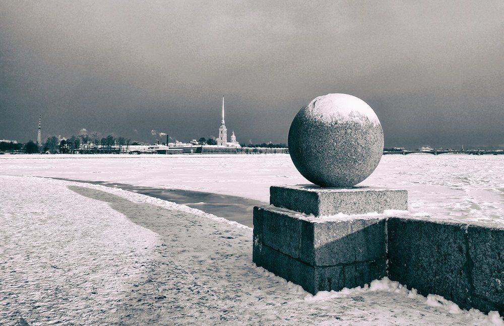 Хмурое утро. Мой Питер.