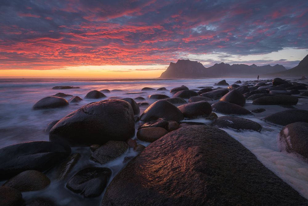 Бесконечность созерцающая песчинку