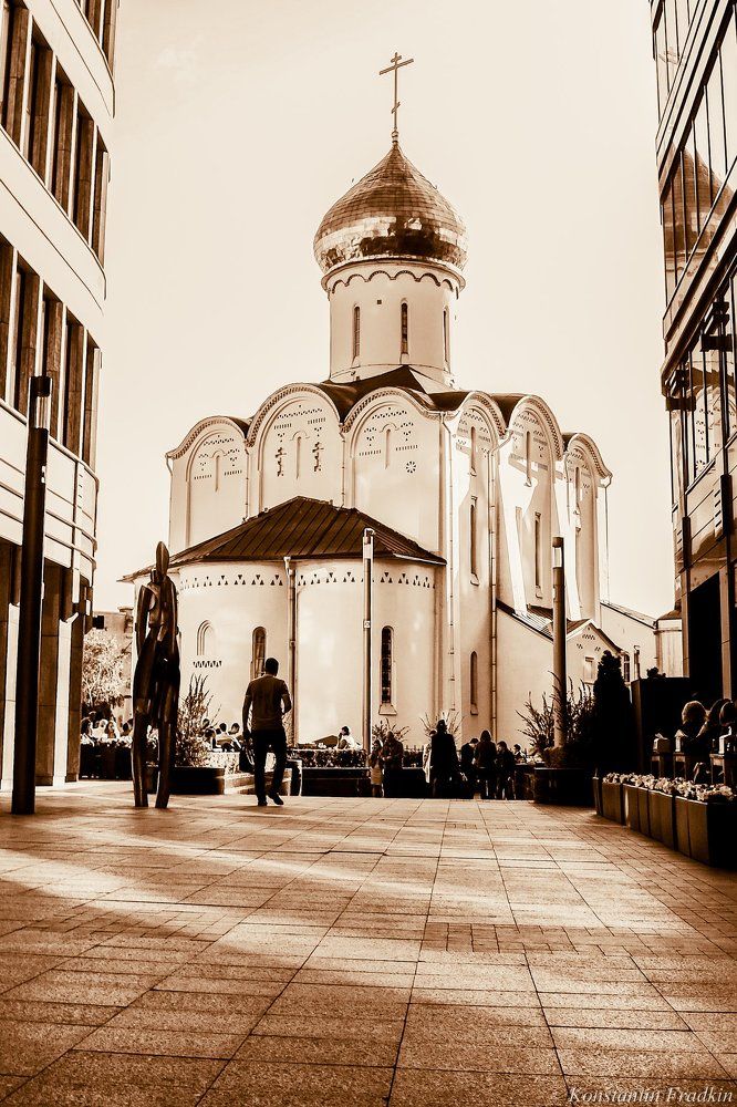 Храм