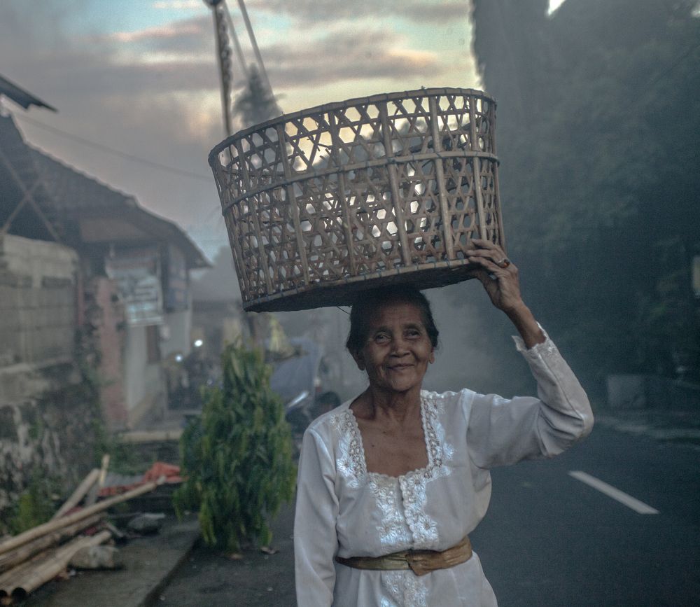 Балийская бабушка