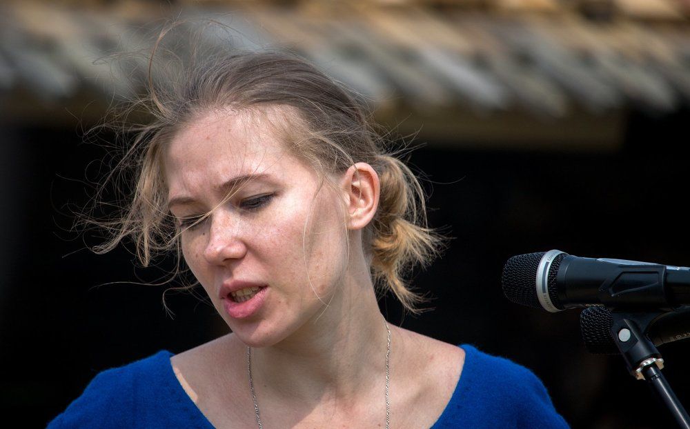 В потоке музыки...