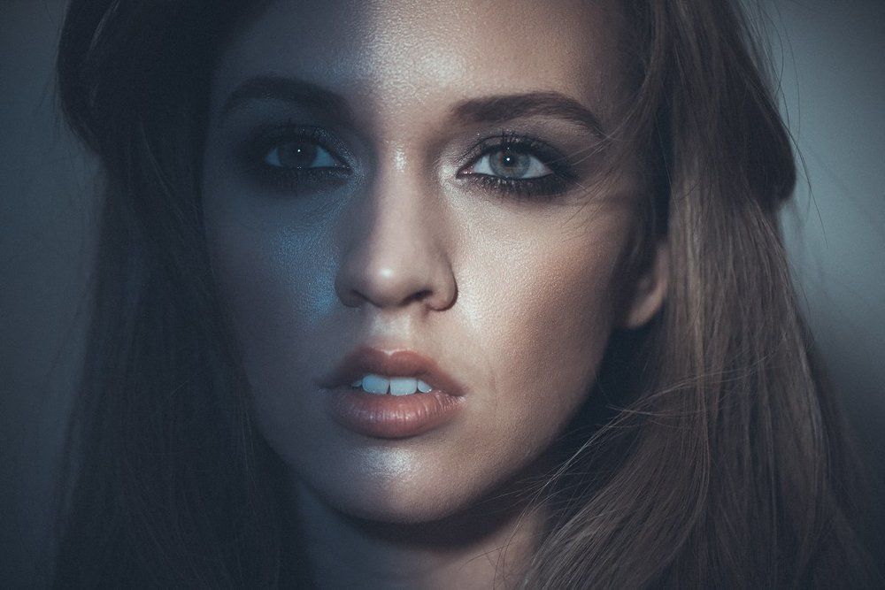 студийный портрет, актриса Виктория Рунцова