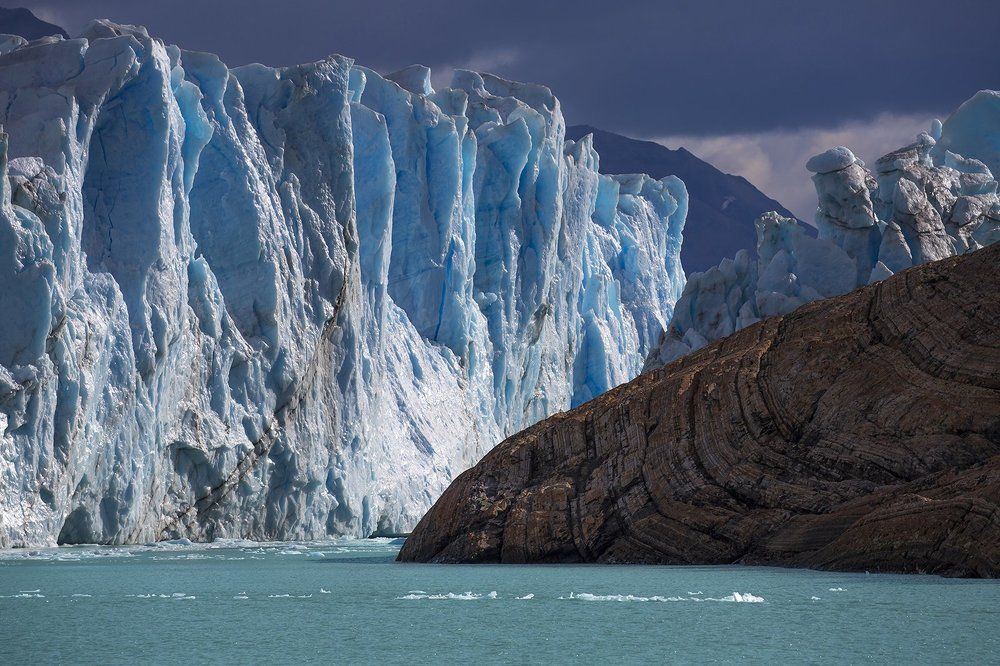 Стена / The Wall