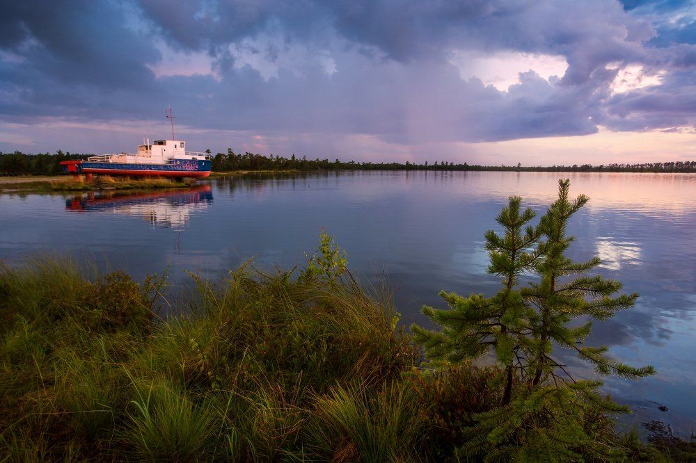 Вечер на озере Окунево