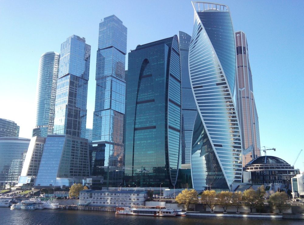 Сгусток энергии идей... и мягкость солнечных лучей...