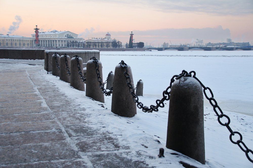 Набережная Невы