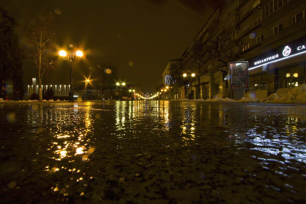 Безлюдная улица