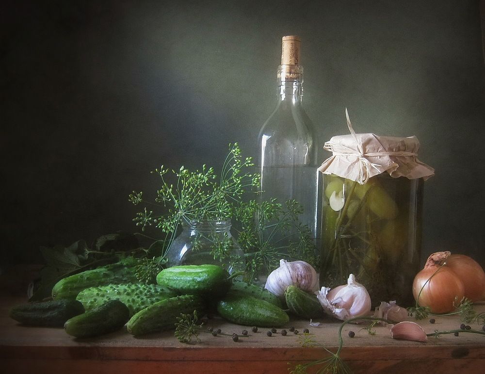 Солим огурцы