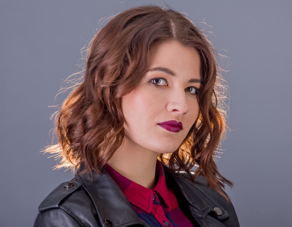 незнакомка