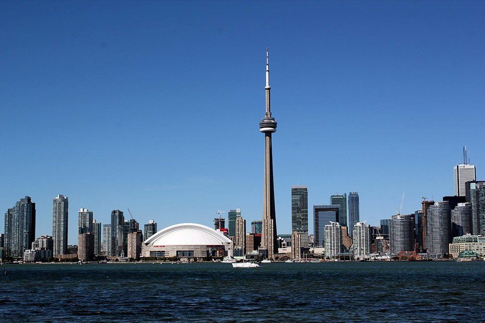 TORONTO SKY LINE