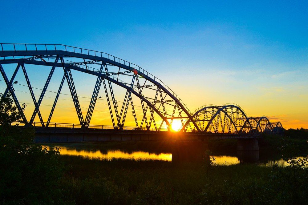 Вечерний мост