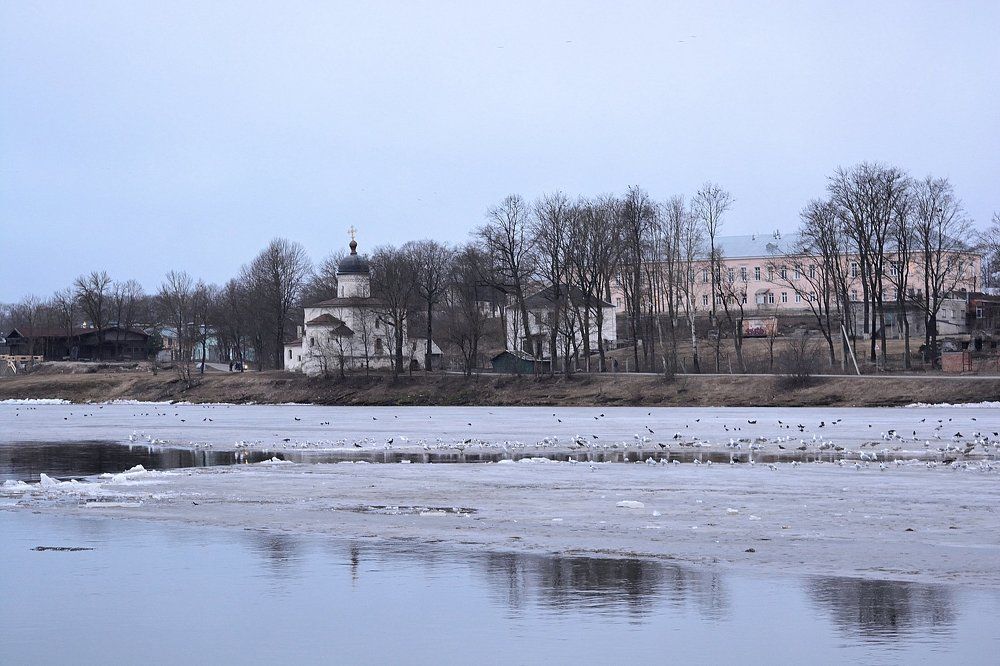 Весна... ледоход...