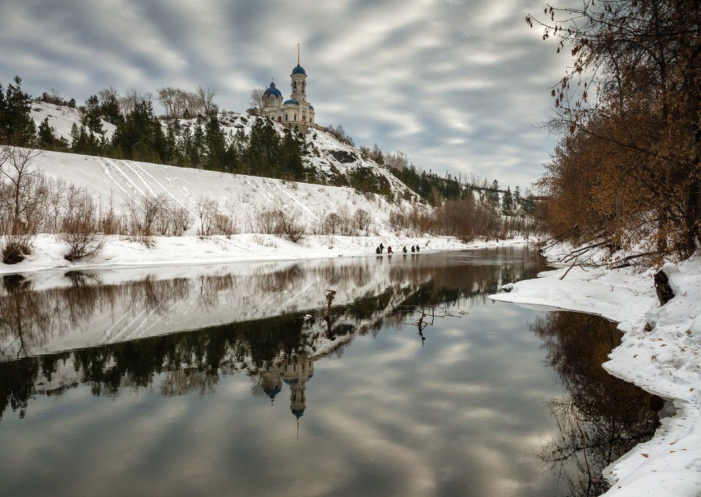 В городе Реж